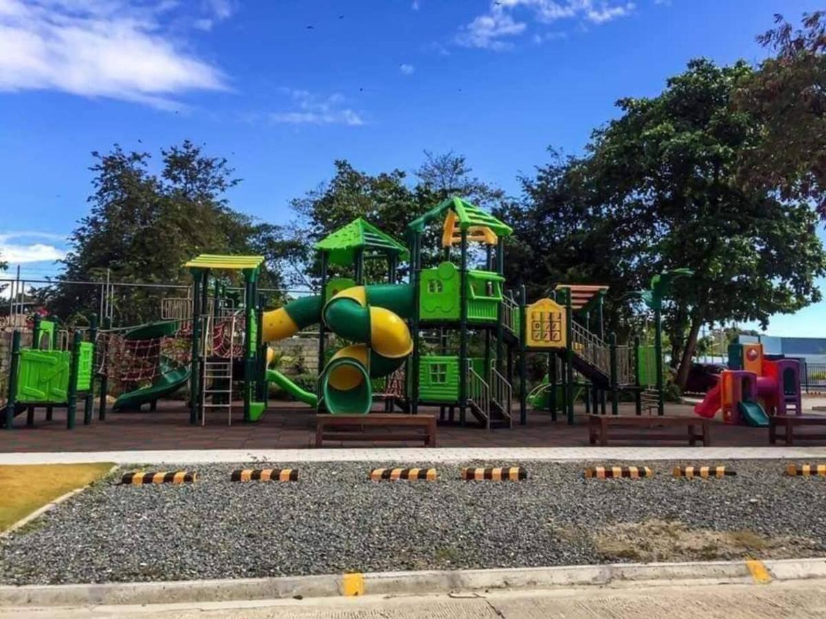 Dracarys Place 2 Condo With Balcony Unlimited Wifi Lapulapu City View Екстер'єр фото